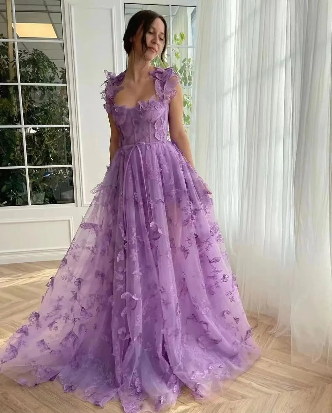 Elegant Lace Long Evening Dress