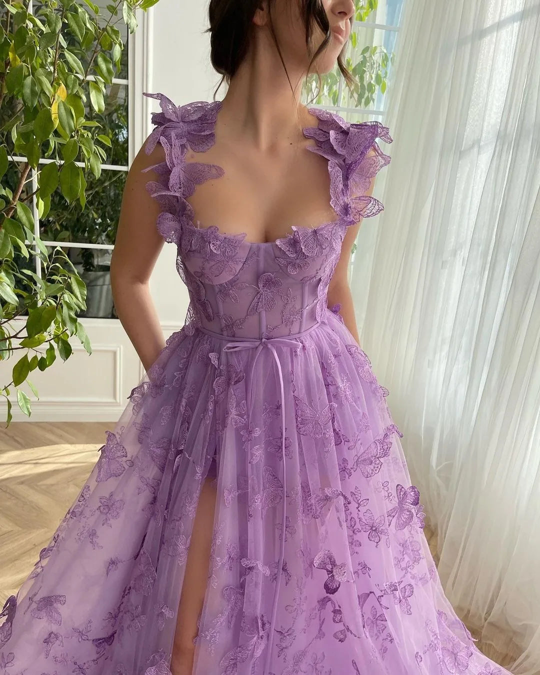 Elegant Lace Long Evening Dress